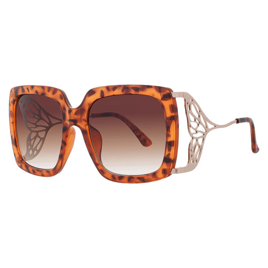Betsey Johnson Square Sunglasses – Tortoise/Brown Gradient (10260845.LTS)