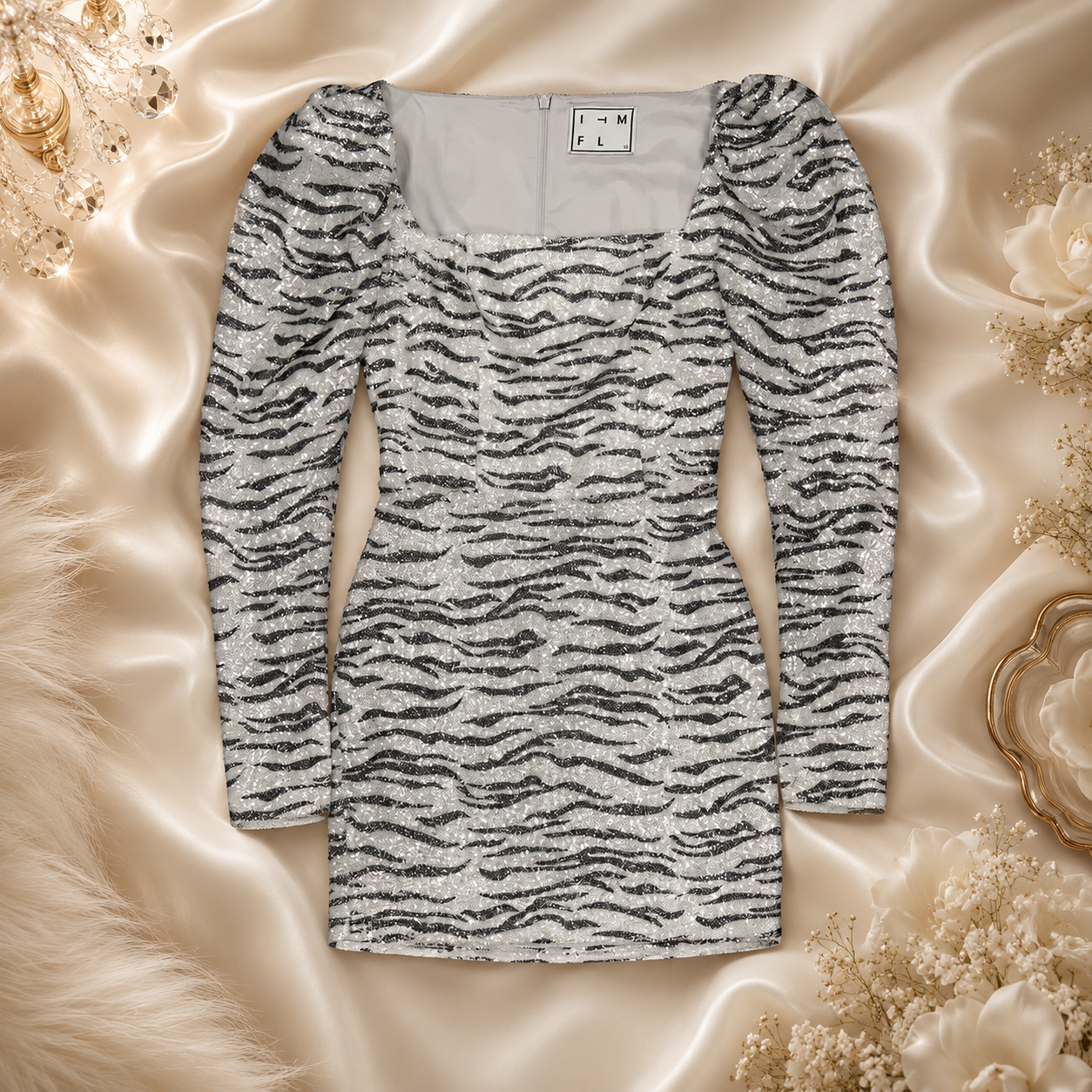 In The Mood For Love Leonardo Cocktail Dress in Silver/Zebra