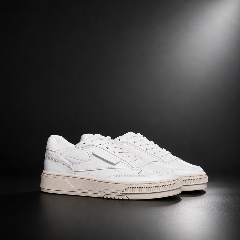 Reebok Men's Low Top Leather Sneaker — White